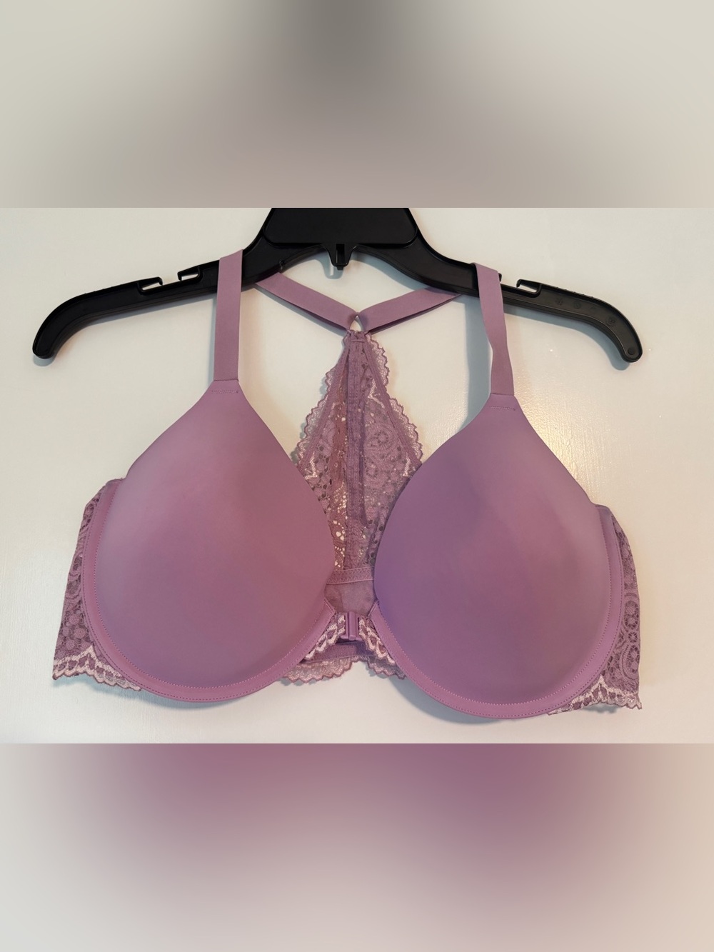 Maidenform Lavender Lace Racerback T-Shirt Bra